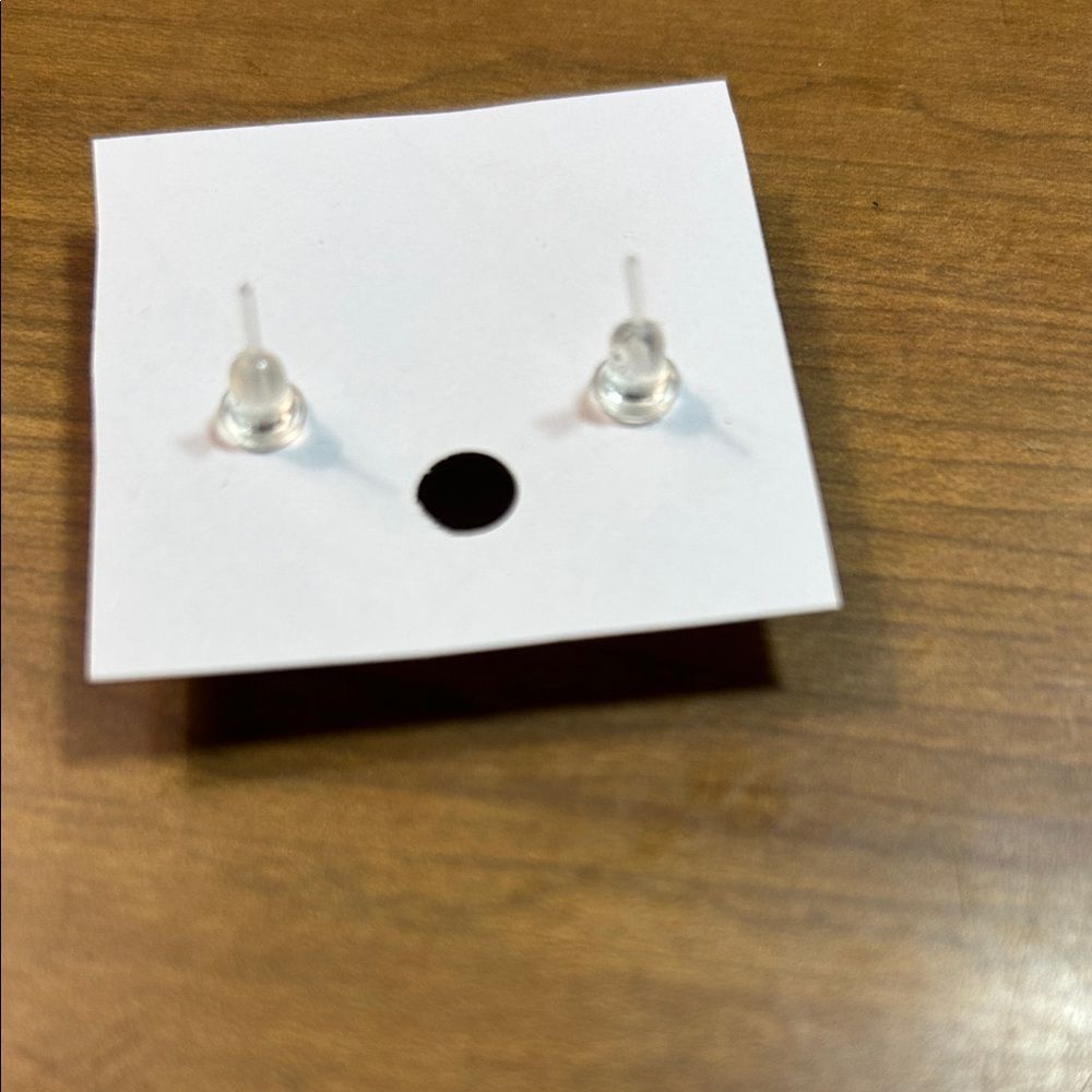 Elegant Blue Stud Earrings - Picture 3 of 3